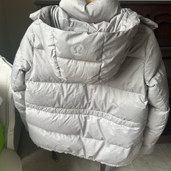 Lululemon wunder puff down jacket coat heathered natural ivory grey size 4 - Picture 3 of 4